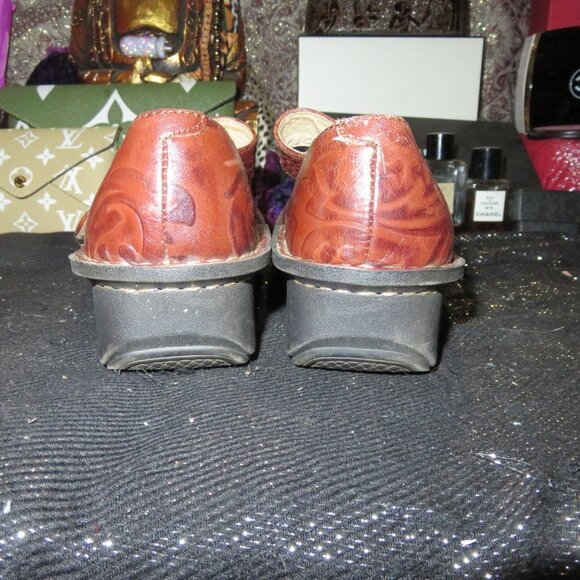ALEGRIA Kourtney Brown Tooled Leather Platform Buckle Mary Janes size 37 or US 7 - Picture 4 of 12